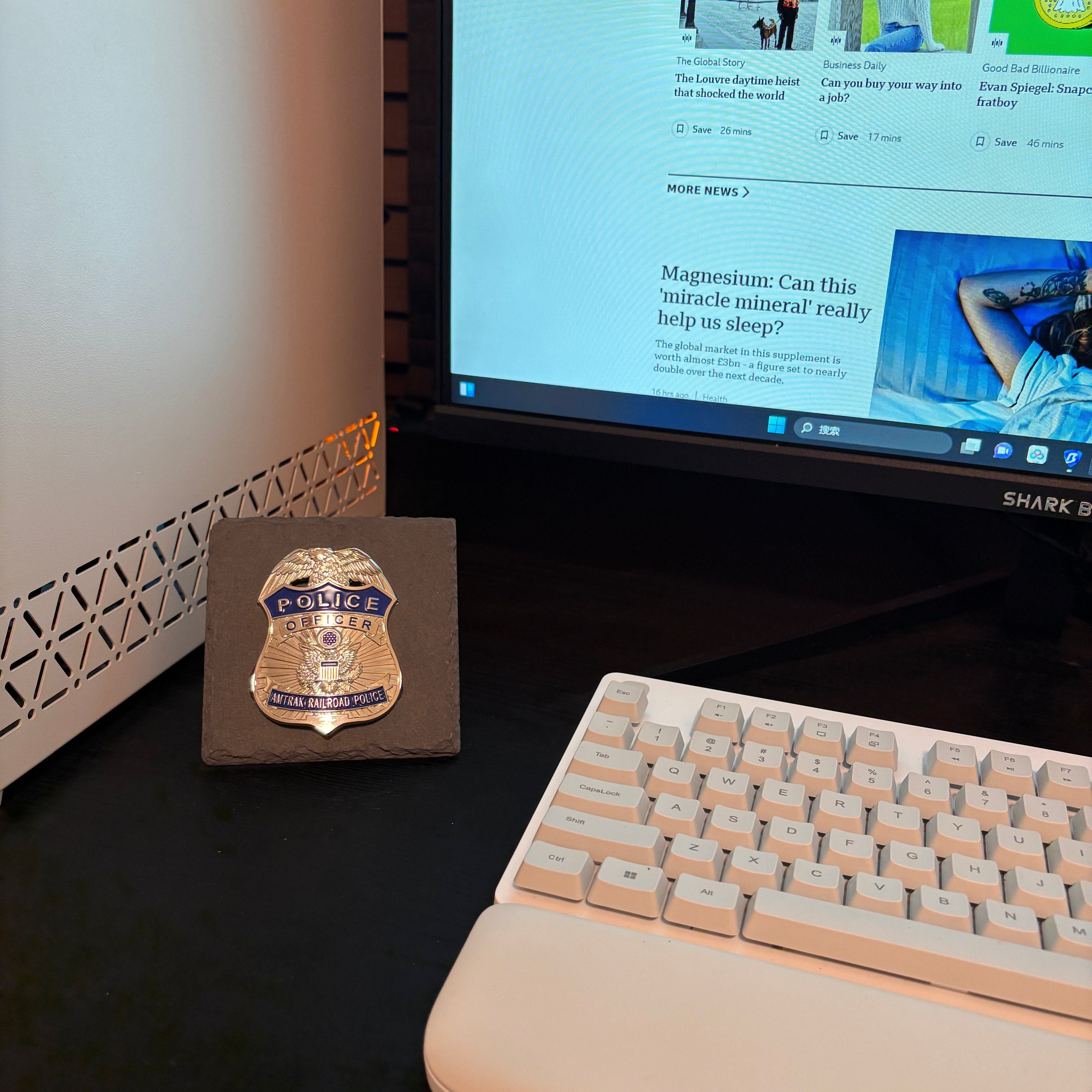 Police amtrak pailroad badge Plaques Law Enforcement Award & Recognition Collectible gifts retirement memorial