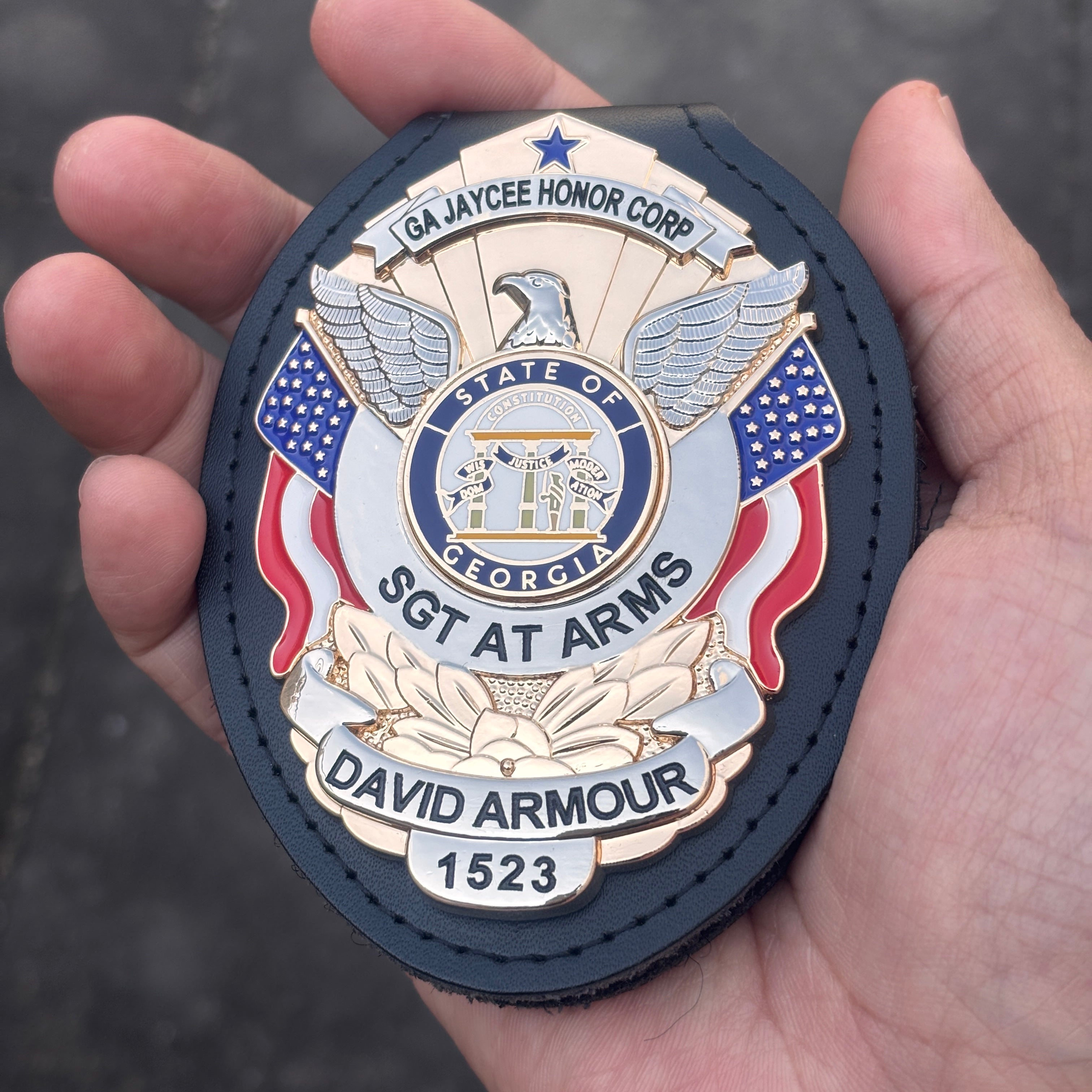 Customizable Badge MA23