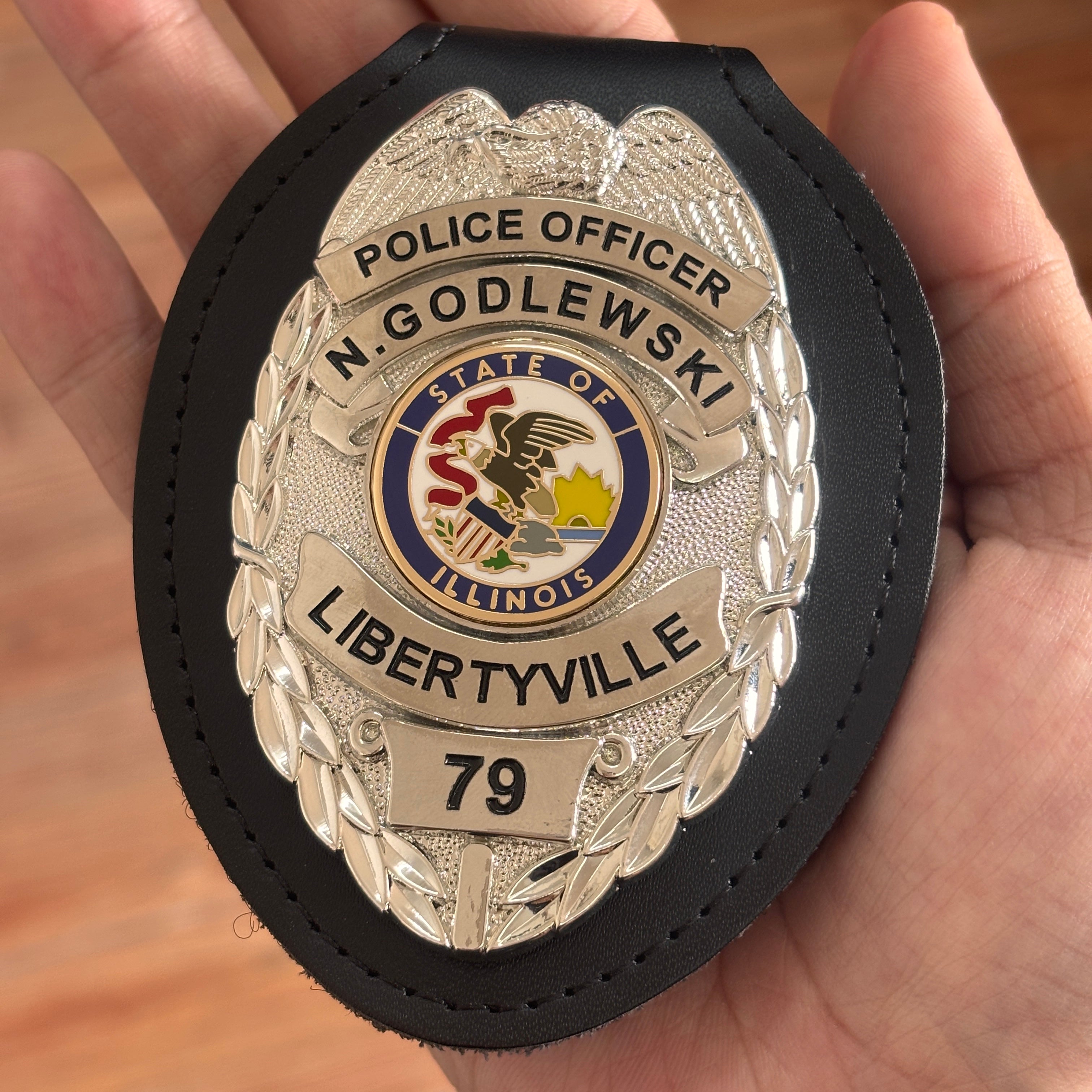 Customizable Badge MA01