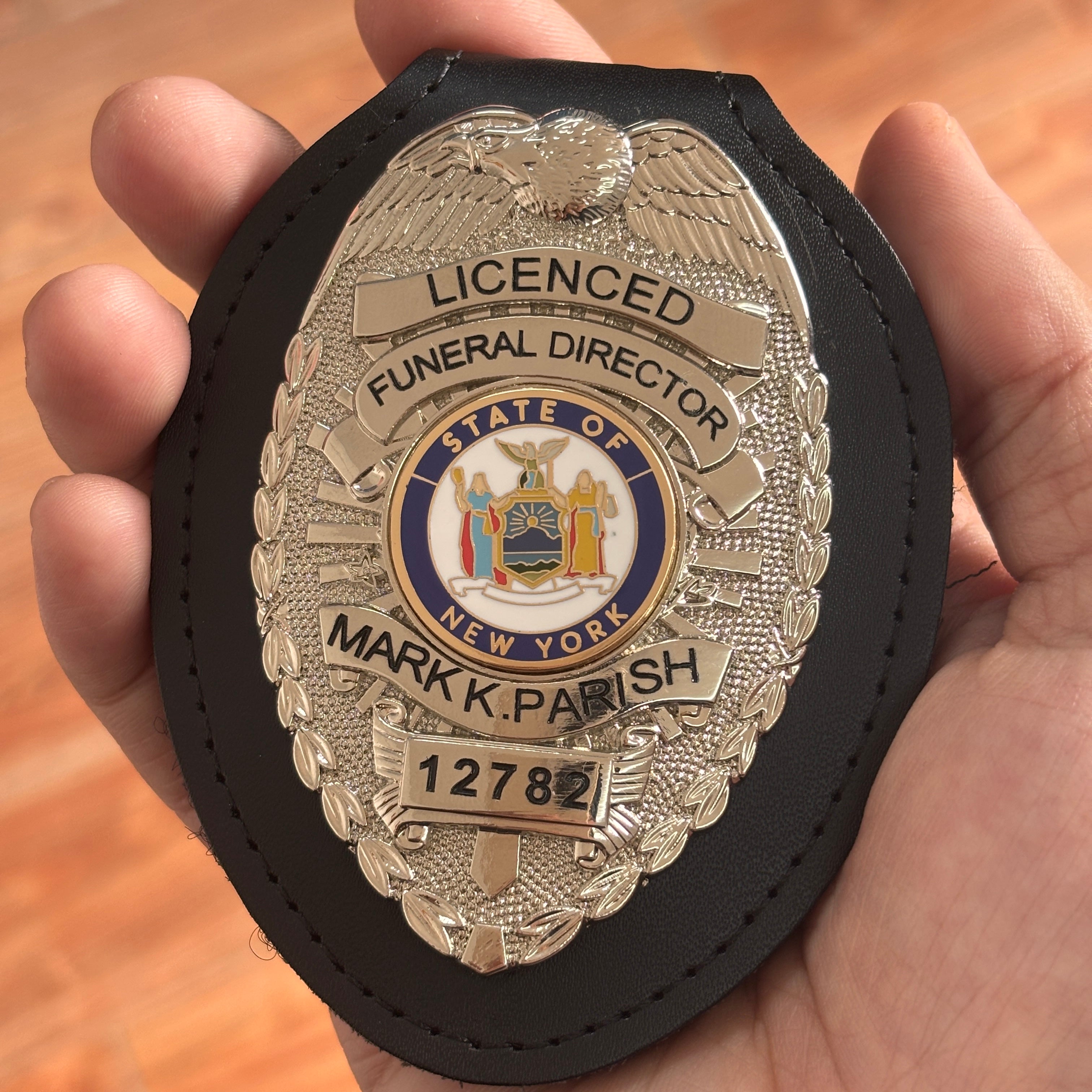 Customizable Badge MA12