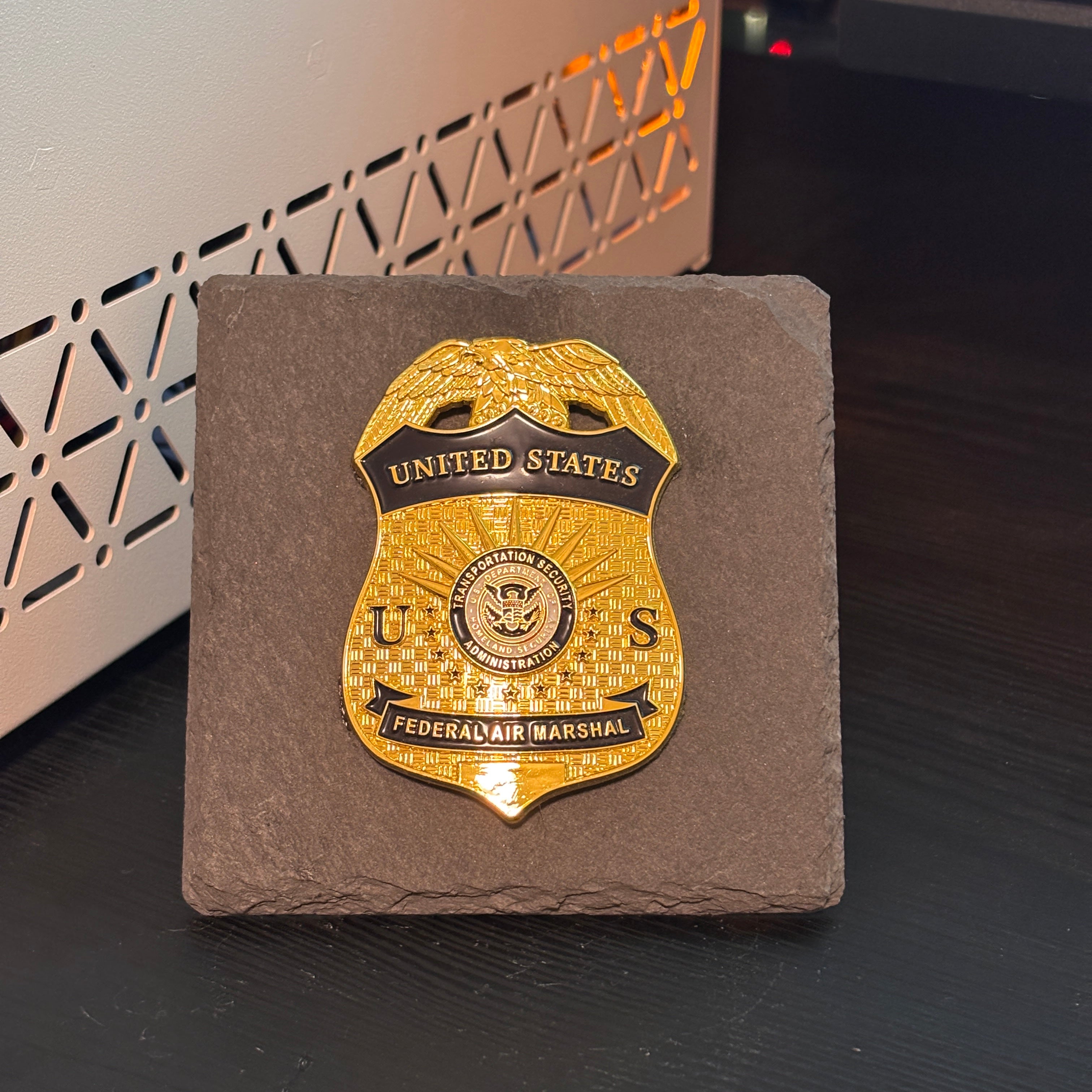 US DHS TSA FAM Federal Air Marshal Badge Plaques Law Enforcement Award & Recognition Collectible gifts retirement memorial